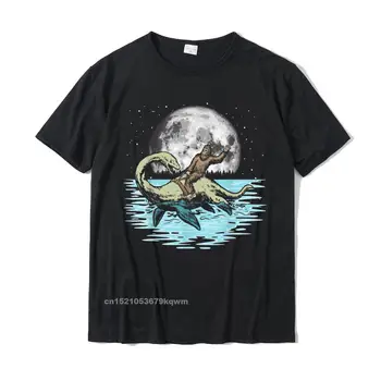 Vicces Jeti Lovaglás Nessie Loch Ness-I Szörny Telihold T-Shirt Maximum & T-Vel Felszerelt Geek Pamut Férfi Tshirts Harajuku